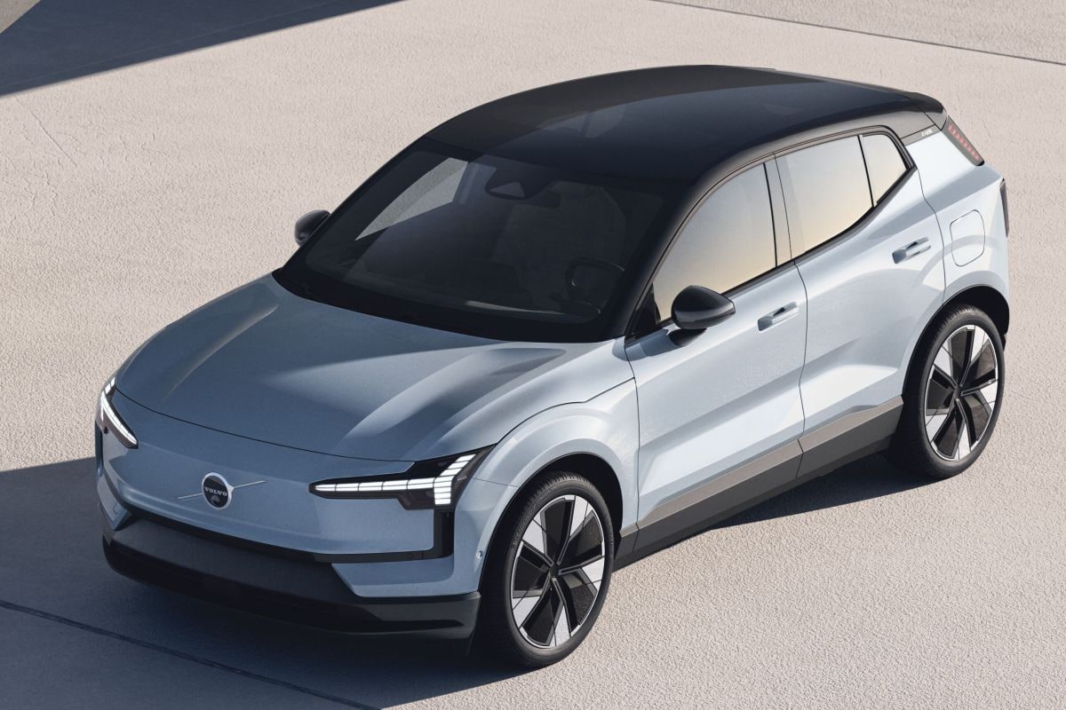 Volvo EX30 Single Motor Extended Range Core (2024) #5 review