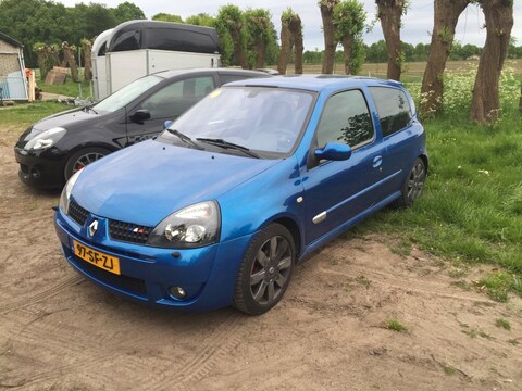 Renault Clio Sport 2.0 16V