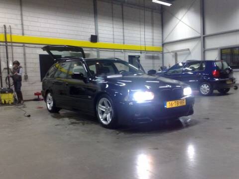 BMW 530d touring Executive (2000)