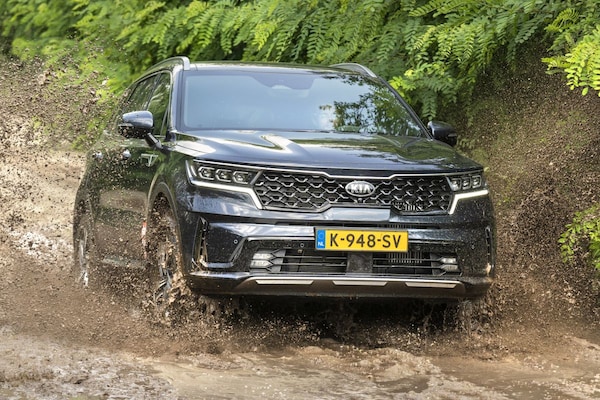 Jeep Wrangler, Range Rover Evoque, Kia Sorento