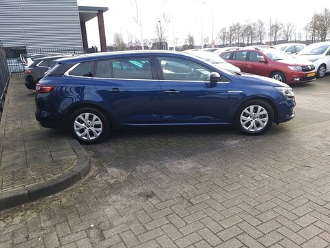 Renault Mégane Estate TCe 140 Limited
