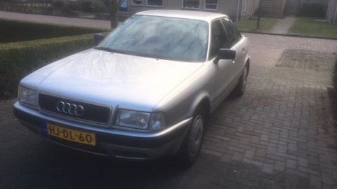 Audi 80 2.0 E 90pk