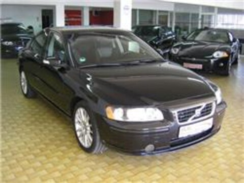 Volvo S60 T5 Kinetic (2007)