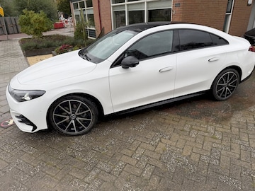 Mercedes-Benz CLA 250+ Launch Edition (2025)