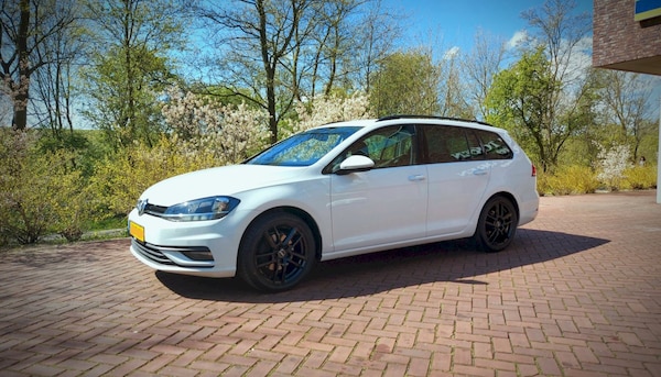 Volkswagen Golf Variant 1.0 TSI 110pk Comfortline Business (2017)