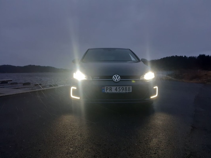 Volkswagen Golf 1.4 TSI GTE (2018)