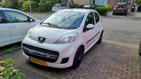 Peugeot 107 Millesim 200 1.0