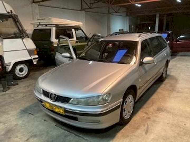 Peugeot 406 Familiale XR Premium 2.0 HDI 110pk