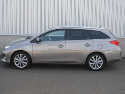 Toyota Auris Touring Sports 1.8 Hybrid Lease Pro