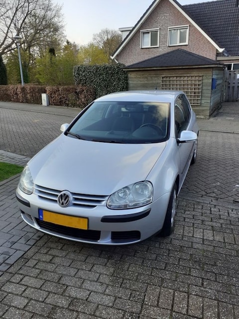 Volkswagen Golf 1.4 16V Turijn (2005)