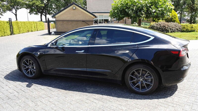 Tesla Model 3 Long Range (2019)