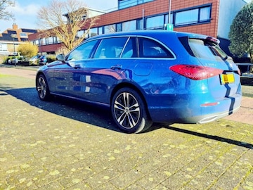 Mercedes-Benz C 300 e Estate Luxury Line (2024)