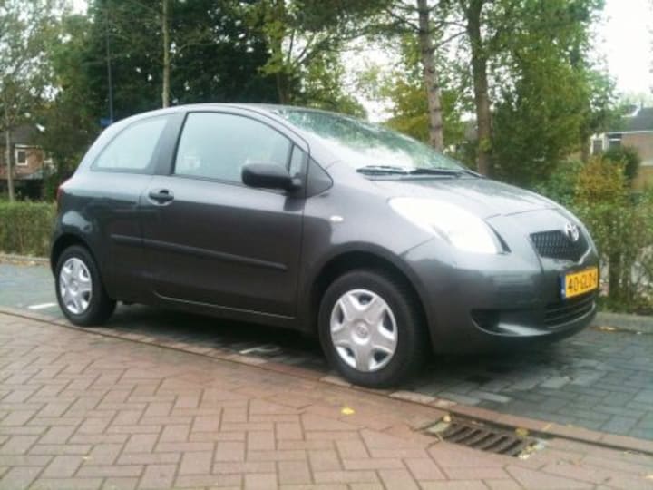 Toyota Yaris 1.0 12v VVT-i (2008)