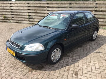 Honda Civic 1.5i LS VTEC-E (1997)