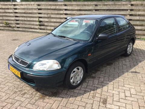 Honda Civic 1.5i LS VTEC-E