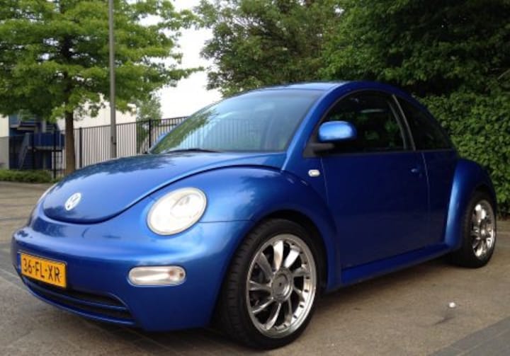 Volkswagen New Beetle 2.0 Highline