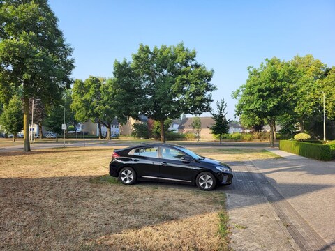 Hyundai Ioniq Electric Premium