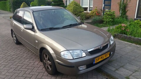 Mazda 323 FastBreak 1.5i GLS