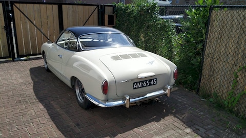 Volkswagen Karmann Ghia