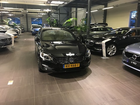 Volvo S60 T3 Polar+ Dynamic (2017)