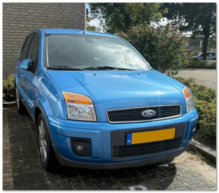 Ford Fusion 1.6 16V Futura (2009)
