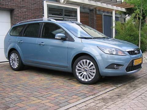 Ford Focus Wagon 2.0 16V Titanium (2008)