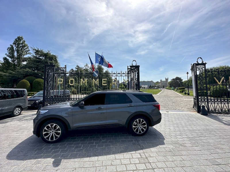 Ford Explorer 3.0 V6 EcoBoost PHEV ST-Line (2022)