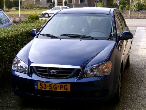 Kia Cerato 2.0 CVVT EX