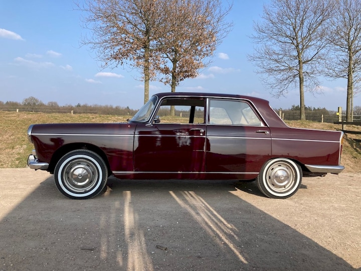 Peugeot 404 (1967)
