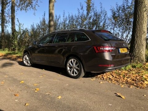 Skoda Superb Combi 1.5 TSI Greentech ACT Business Edition