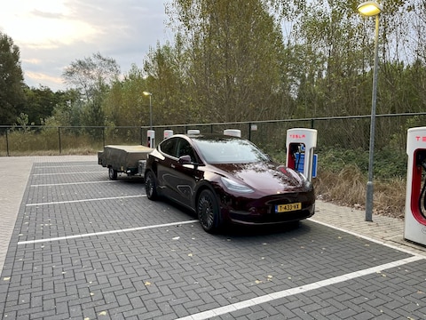 Tesla Model Y Long Range AWD