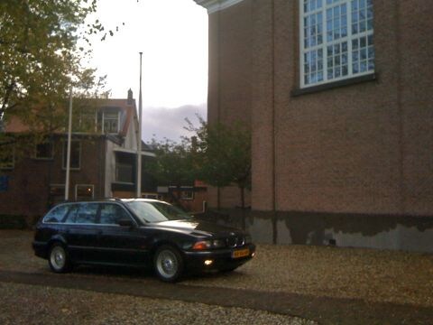 BMW 528i touring Executive (1997)