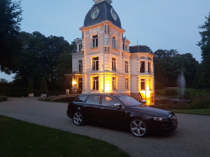 Audi S6 Avant 5.2 FSI quattro Pro Line (2010)