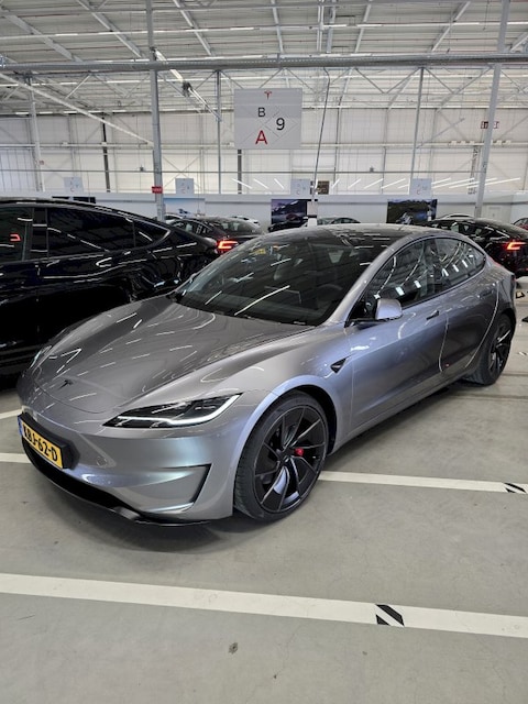 Tesla Model 3 Performance AWD