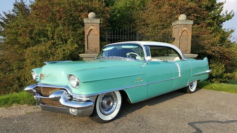 Cadillac Sedan De Ville