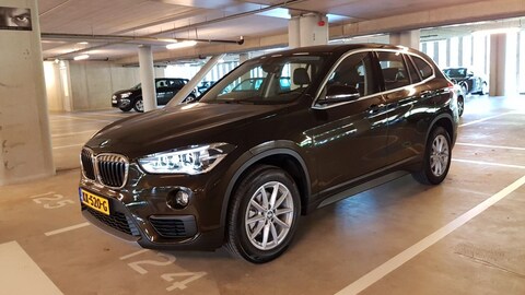 BMW X1 sDrive16d Corporate (2016)