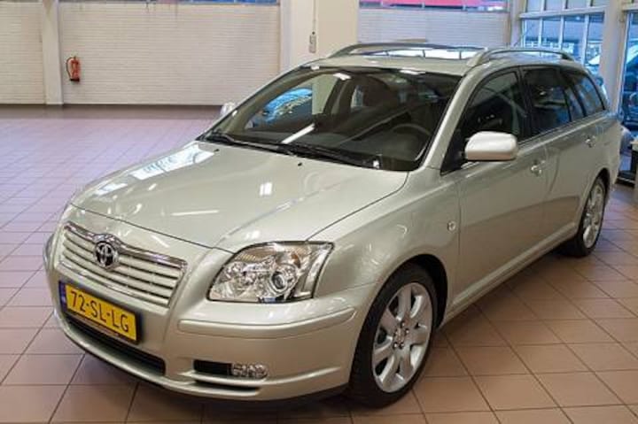 Toyota Avensis Wagon 2.0 16v VVT-i D4 Linea Luna (2006)