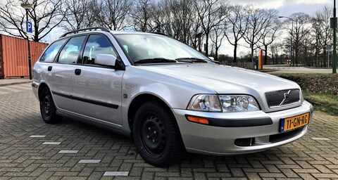 Volvo V40 2.0 T