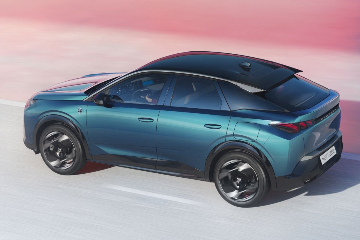 peugeot-e-3008-allure-73kwh-210-prijs-en-specificaties