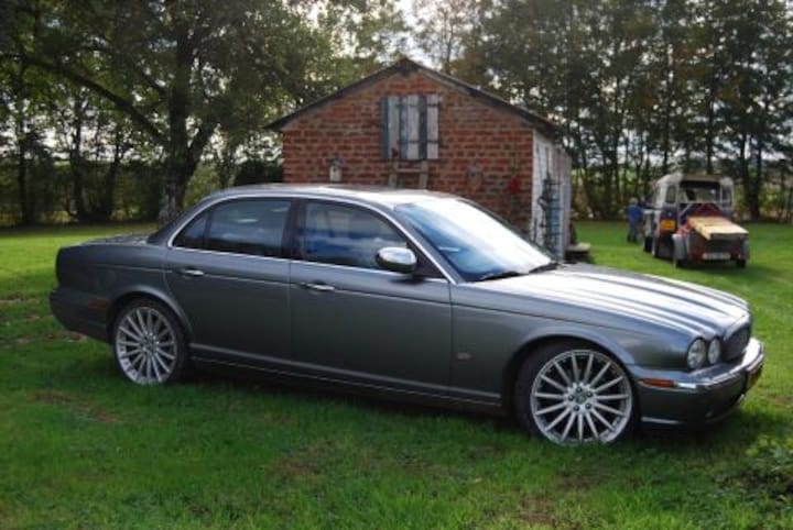 Jaguar XJ6 2.7D Sovereign (2006)