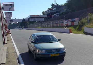 Volkswagen Passat 1.8 5V Turbo Comfortline (1998)