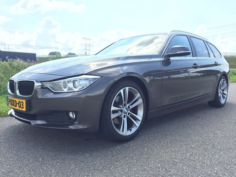 BMW 320d EffiecientDynamics Edition Touring High Execu (2013)