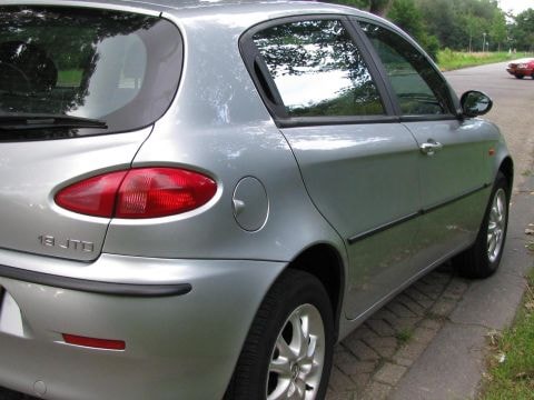 Alfa Romeo 147 1.9 JTD 115pk Distinctive (2002)