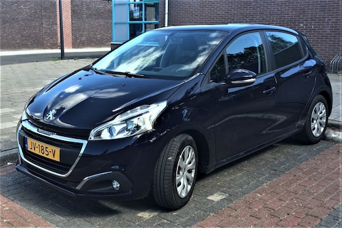 Peugeot 208 Blue Lion 1.2 PureTech 82 (2016)