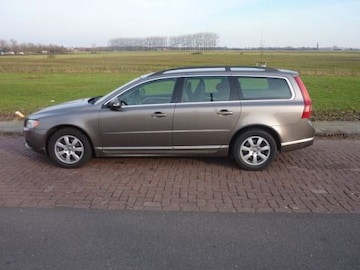 Volvo V70 D3 Kinetic (2010)