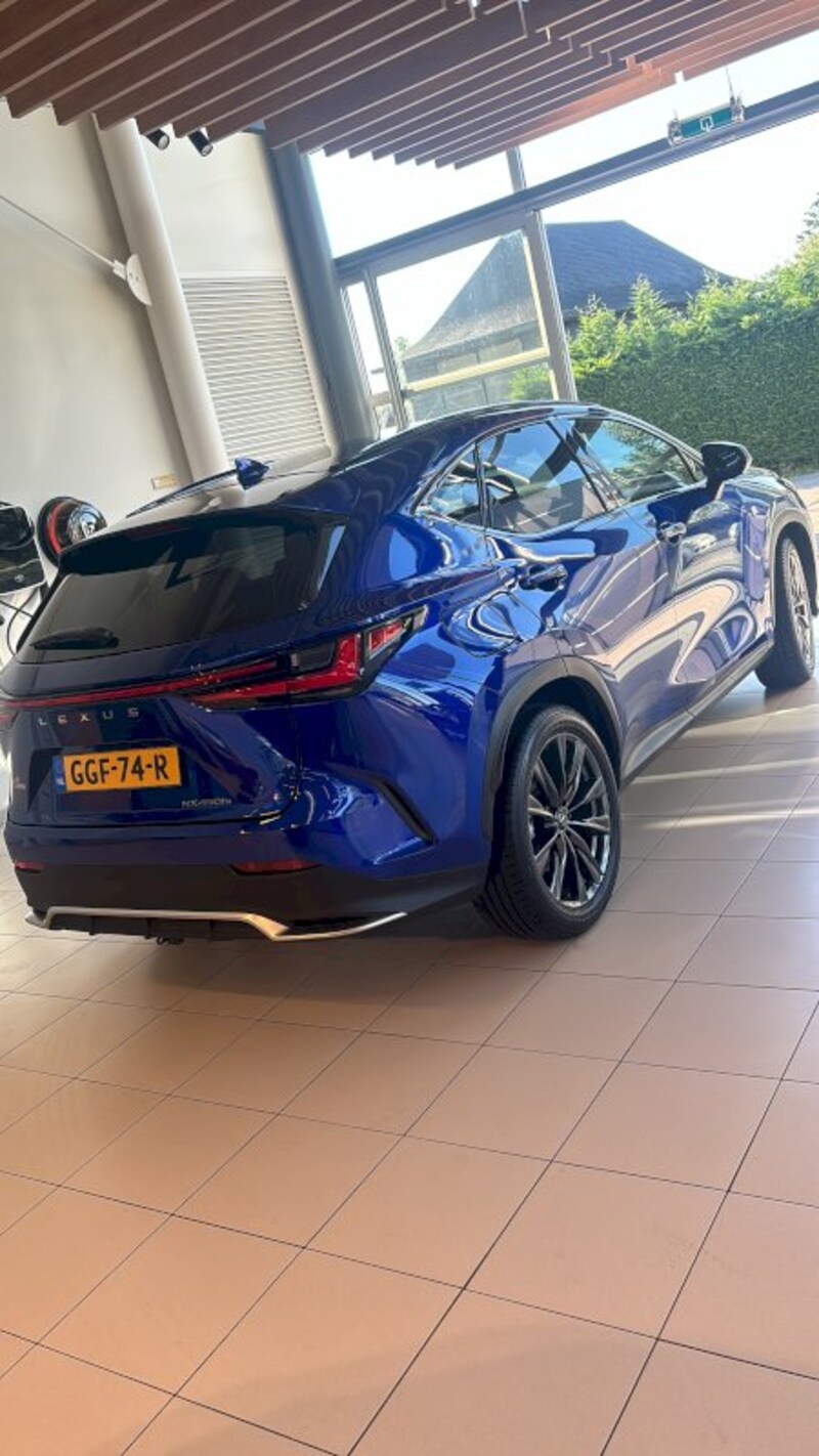 Lexus NX 450h+ 4WD F Sport Line (2024)