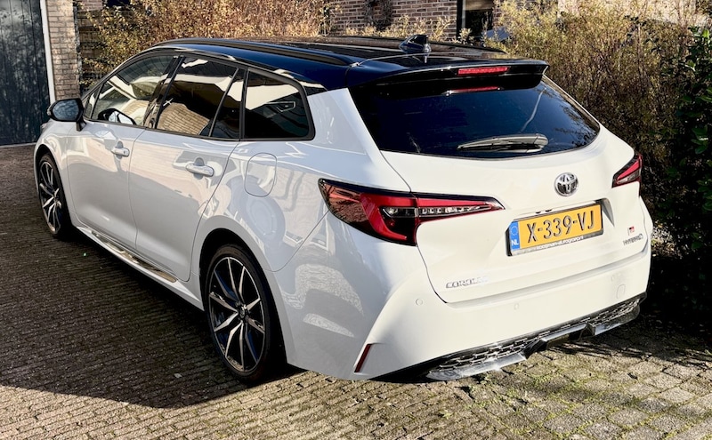 Toyota Corolla Touring Sports 1.8 Hybrid GR Sport (2024)