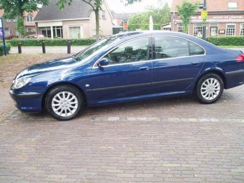 Peugeot 607 2.2 HDI Pack (2001)