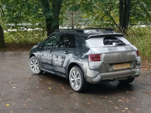 Citroën C4 Cactus BlueHDi 100 Business Plus (2015)