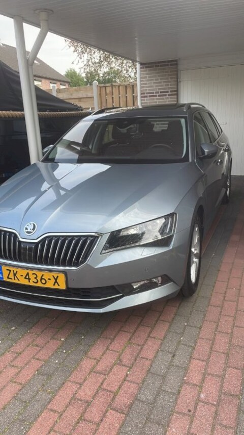 Skoda Superb Combi 1.5 TSI Greentech ACT Business Edition